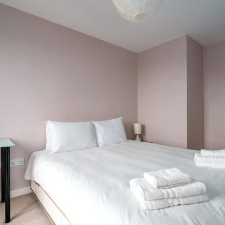伦敦Guestready - 1 Bed Apt With City Views, Vauxhall公寓 外观 照片