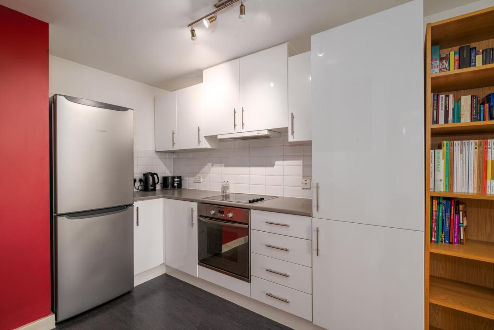 伦敦Guestready - 1 Bed Apt With City Views, Vauxhall公寓 外观 照片